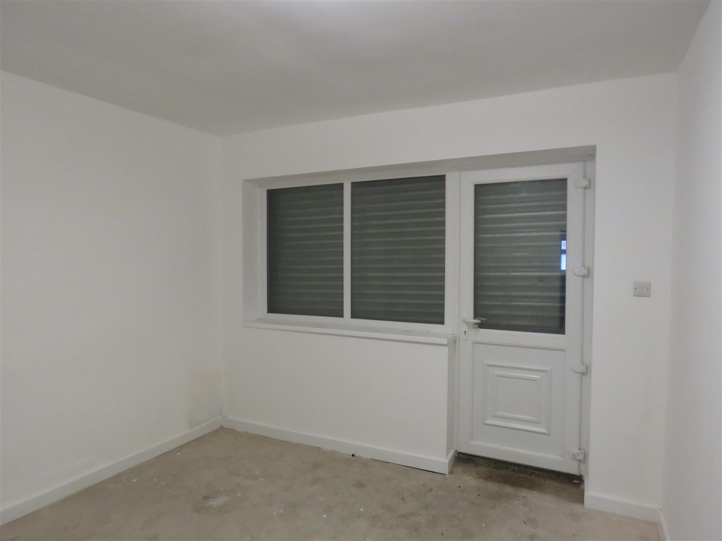 Shop unit/ showroom